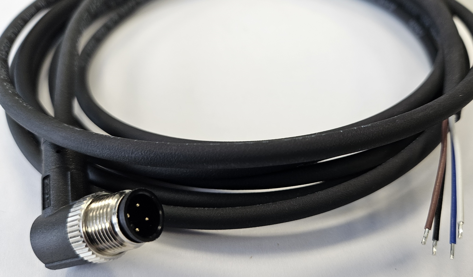 Кабель M12, 4A, штыревой, 3000 мм, угловой, полиуретан, черный, свободный конец