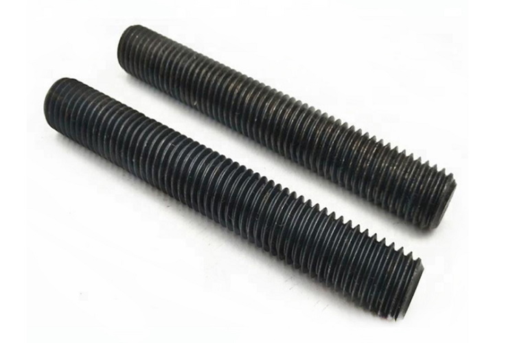 Шпилька 1 5/8''-8UNх360 A320 Gr.L7М ASME B18.31.2