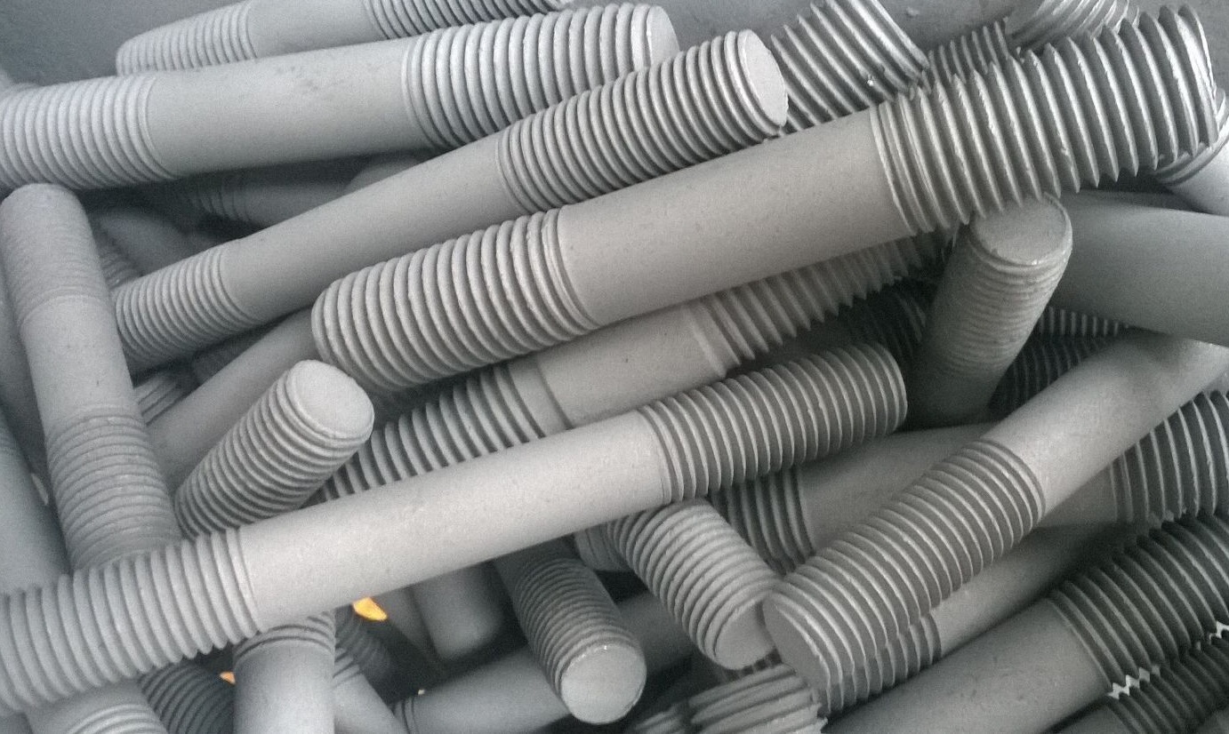 Шпилька АМ27-6gх190.55.35.III.2.ТДЦ ГОСТ 9066-75  для фланцевых соединений