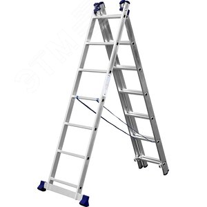 Изображение товара Лестница трехсекционная, алюминиевая, со стабилизатором, 7 ступеней (шт)