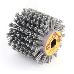 Изображение товара Щетка Д110x100x19+4 паза, ворс полимер-абразив P60 по дереву для щеточных шлиф машин с валом Д19+4 (3-383) (шт)