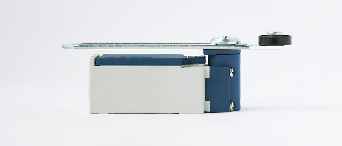 Изображение товара Датчик открывания двери L5K13 концевой выключатель KALASHNIKOV