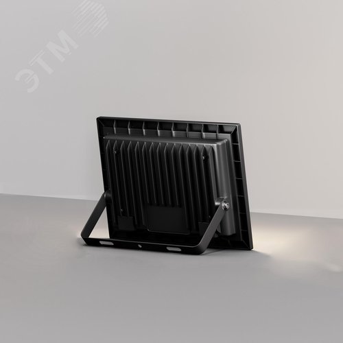 Прожектор Outdoor Flood IP 65 LED 50W 4000 K черный - фото 5