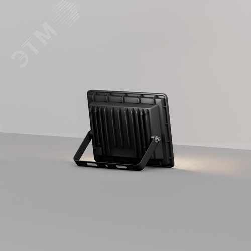 Прожектор Outdoor Flood IP 65 LED 30W 4000 K черный - фото 5