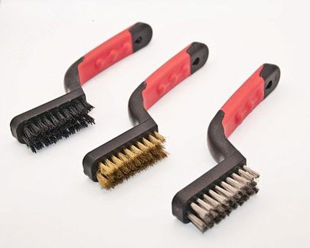 Изображение товара Набор щеток двухкомпанентная рукоятка, 3 предмета (шт)