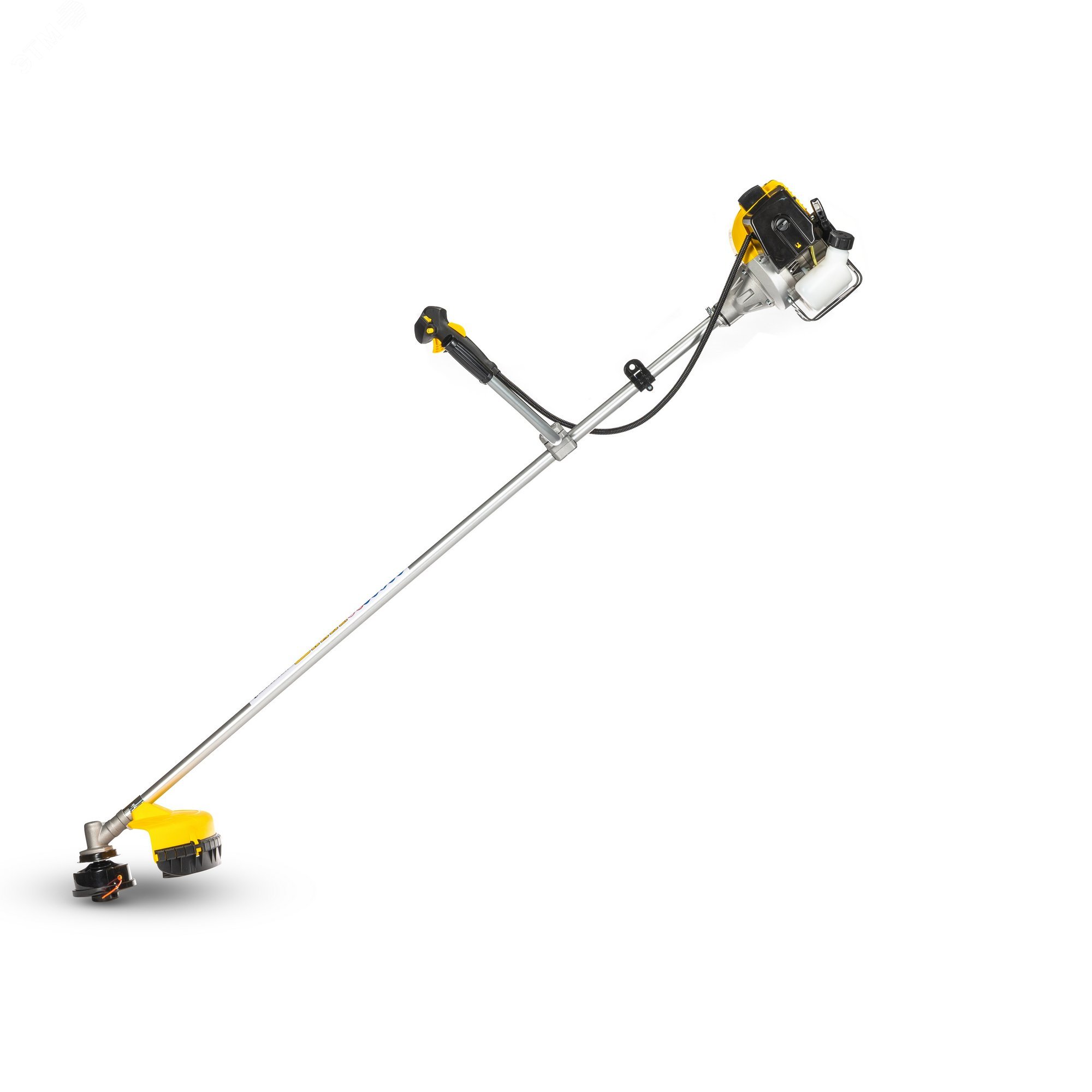 Изображение товара Тример Champion Т437 мощный и надежный для садовых работ 1,7 лс