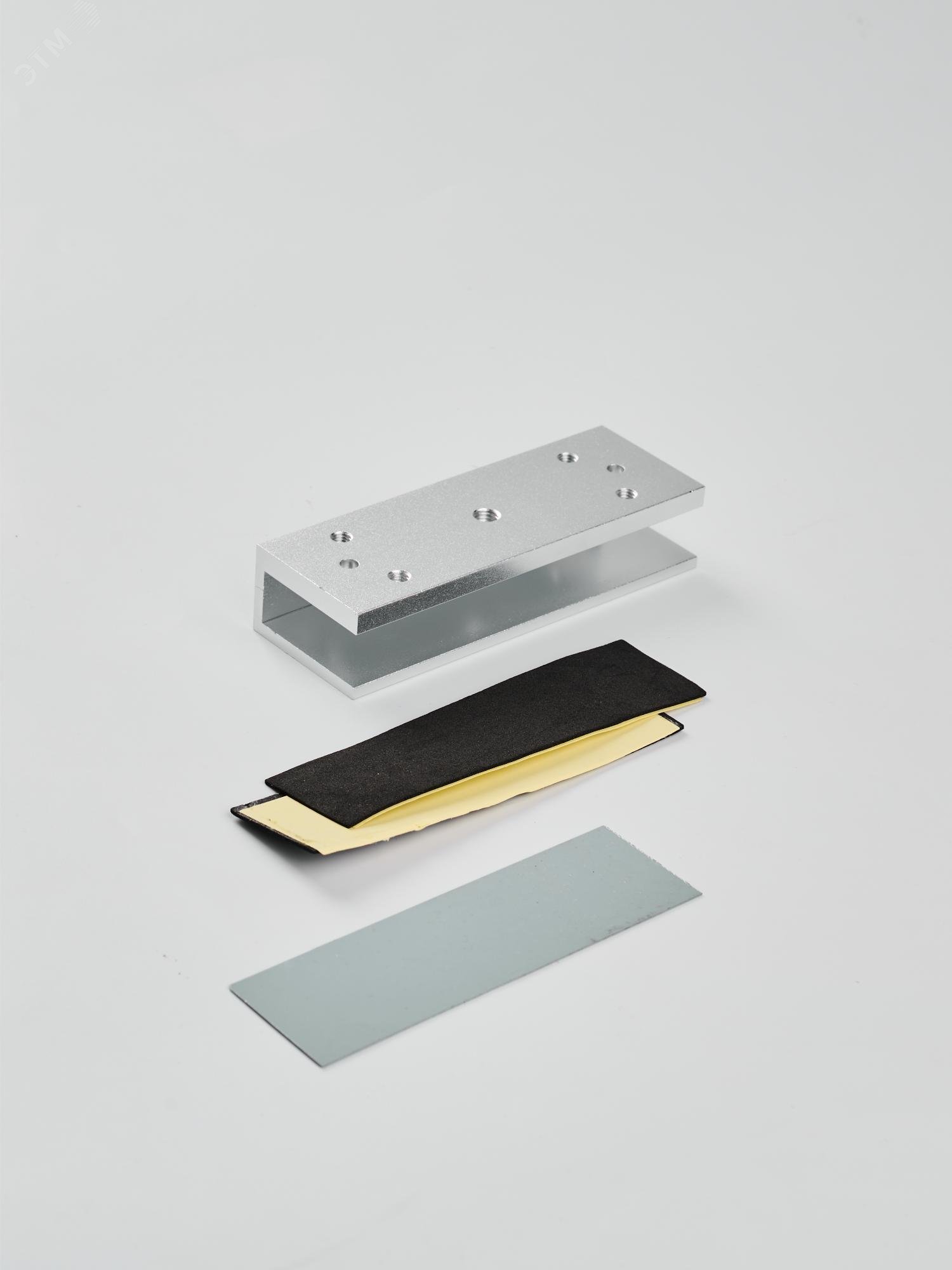 Изображение товара Уголок монтажный тип U 180кг (шт)