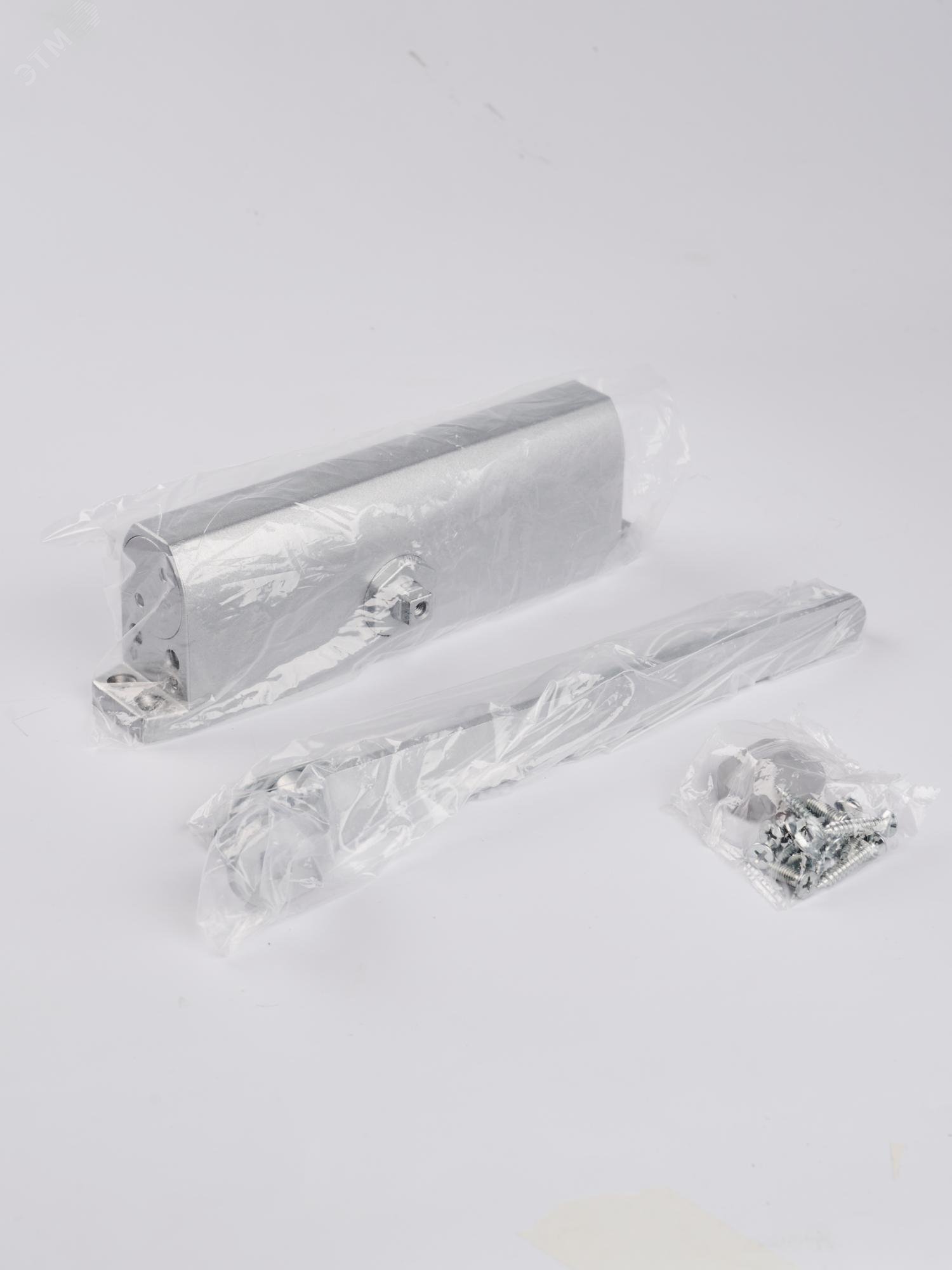 Изображение товара Дверной доводчик EN5 80-110кг R-Lock накладной серебристый