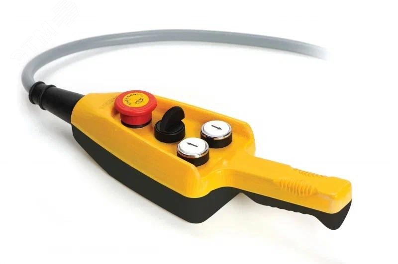 Изображение товара Пост управления 4 кнопки, 2 стрелочных указателя, аварийная кнопка, переключатель IP65