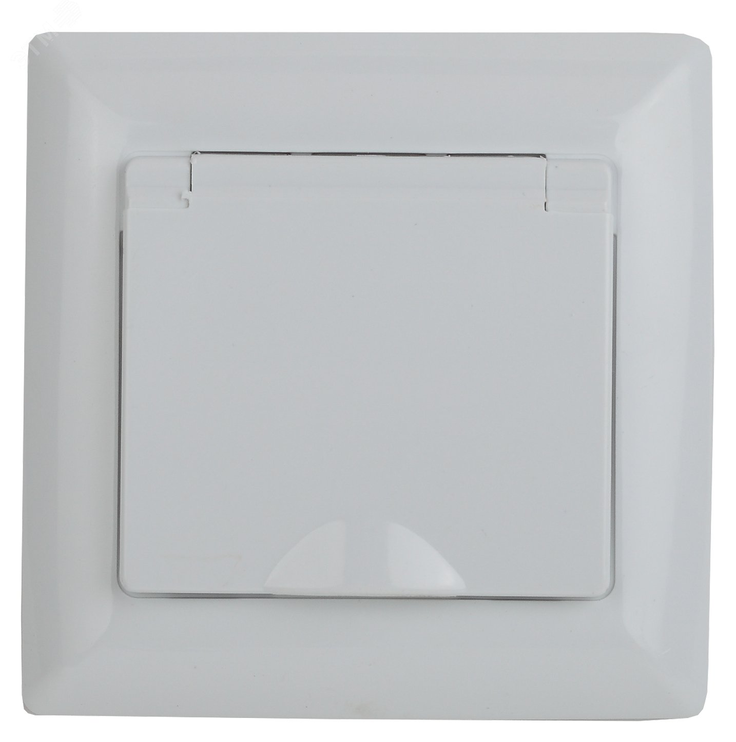 Изображение товара Розетка силовая в рамке с заземлением и крышкой 16А 250В IP20 серия Intro Solo