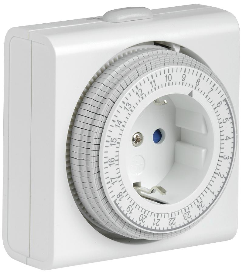РТМ-3 Розетка-таймер механ. 15мин 24ч 96on/off 16А IP20