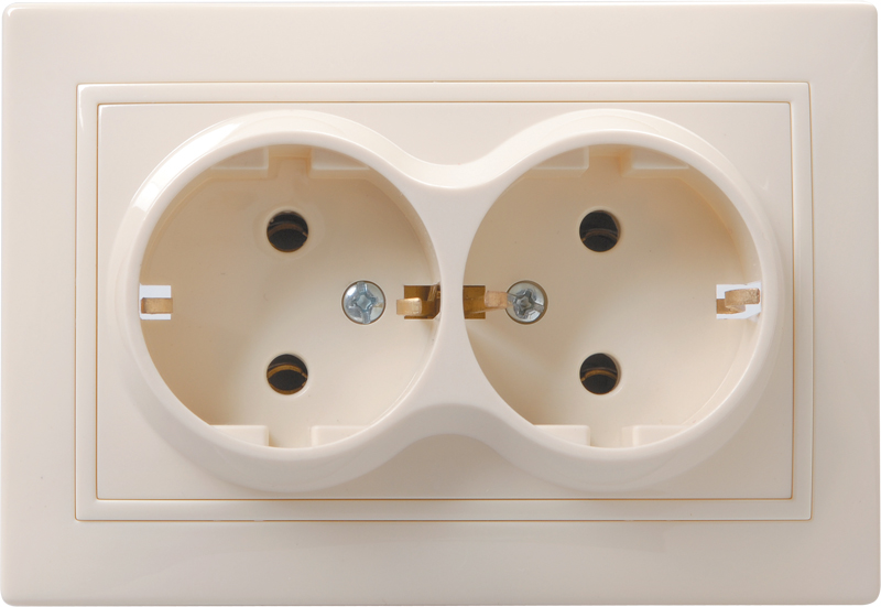 KVARTA Розетка 2-местная с заземлением без защитных шторок 16А кер РС12-3-Км кр. GENERICA