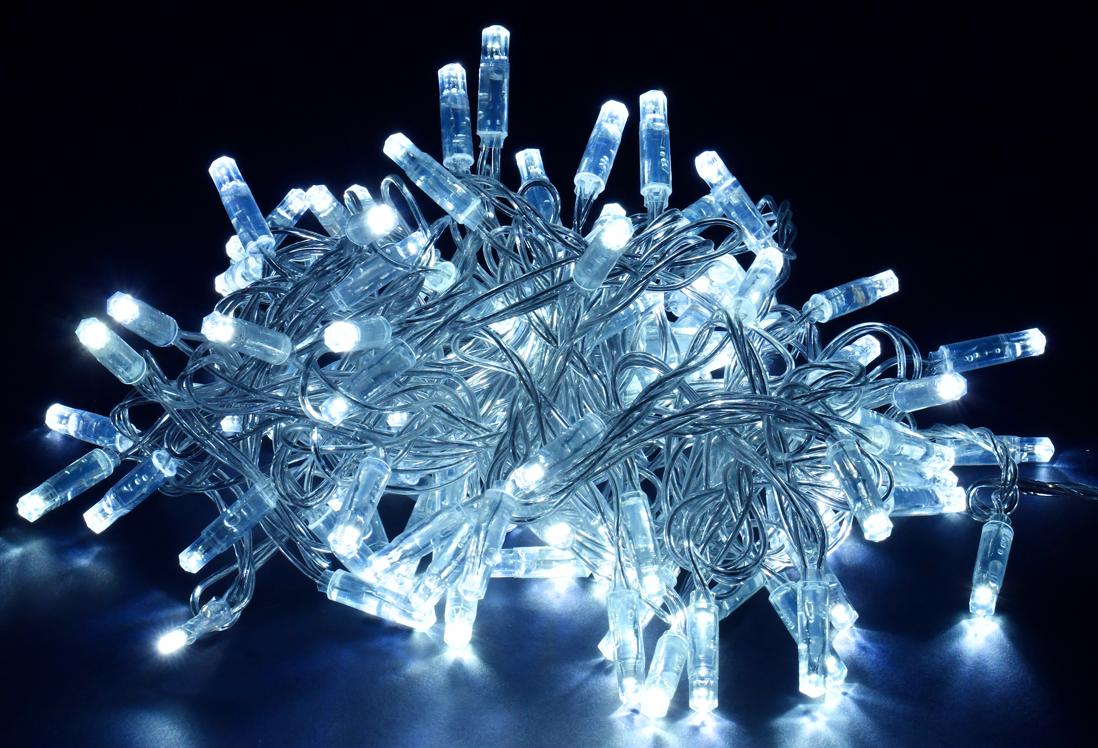 Гирлянда нить 20 м 200 светодиодов белый свет IP44 прозрачный шнур 3 м 230 В контроллер 8 сцен LIGHTING