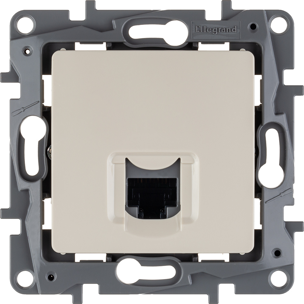 Розетка компьютерная RJ45 категория 5Е UTP слоновая кость ETIKA