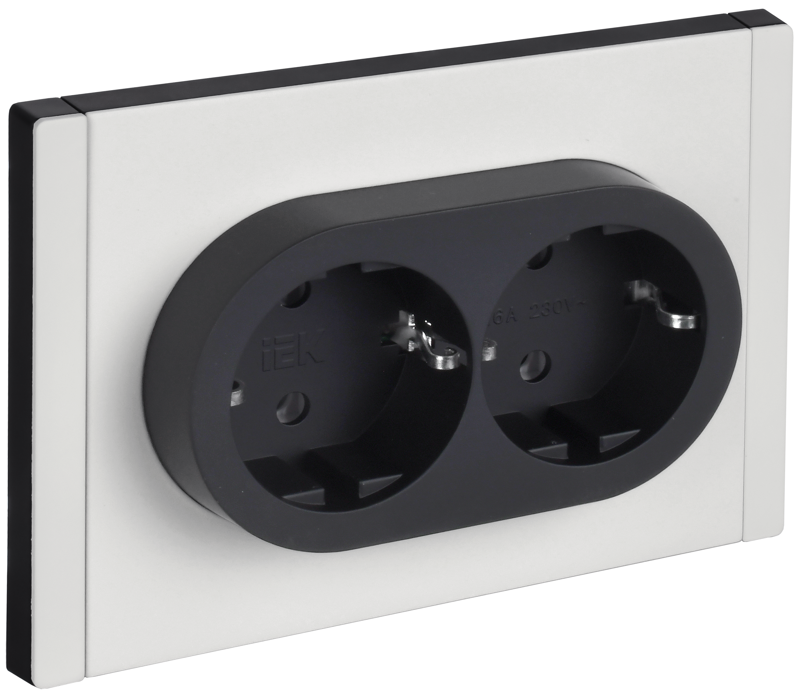 FORTE&PIANO Розетка 2-местная с заземлением без защитных шторок безвинтовое крепление 16А FP224M металл белый IEK