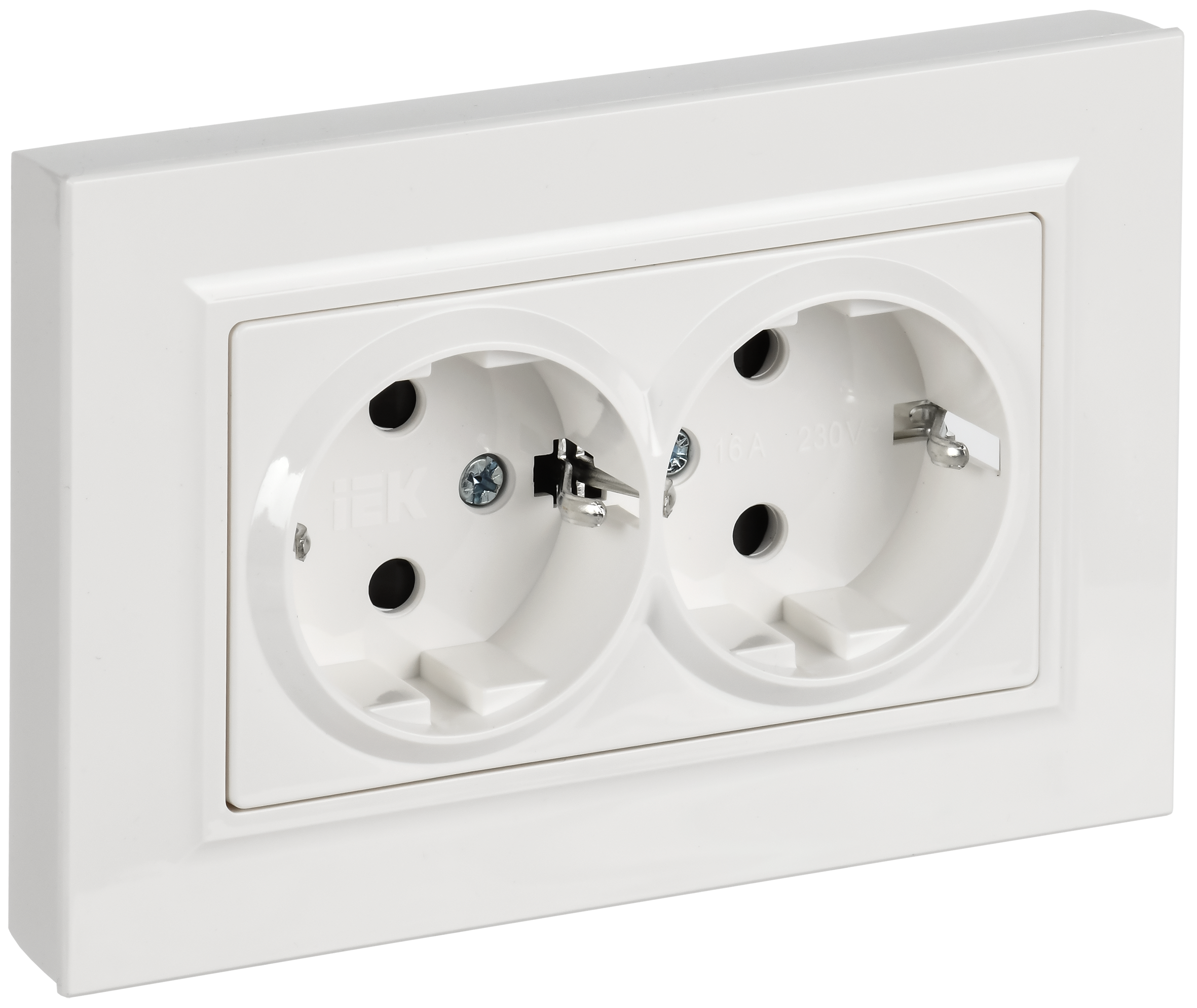 BRITE Розетка 2-местная с заземлением с защитными шторками плоская 16А в сборе РСшПл12-3-БрБ белый IEK