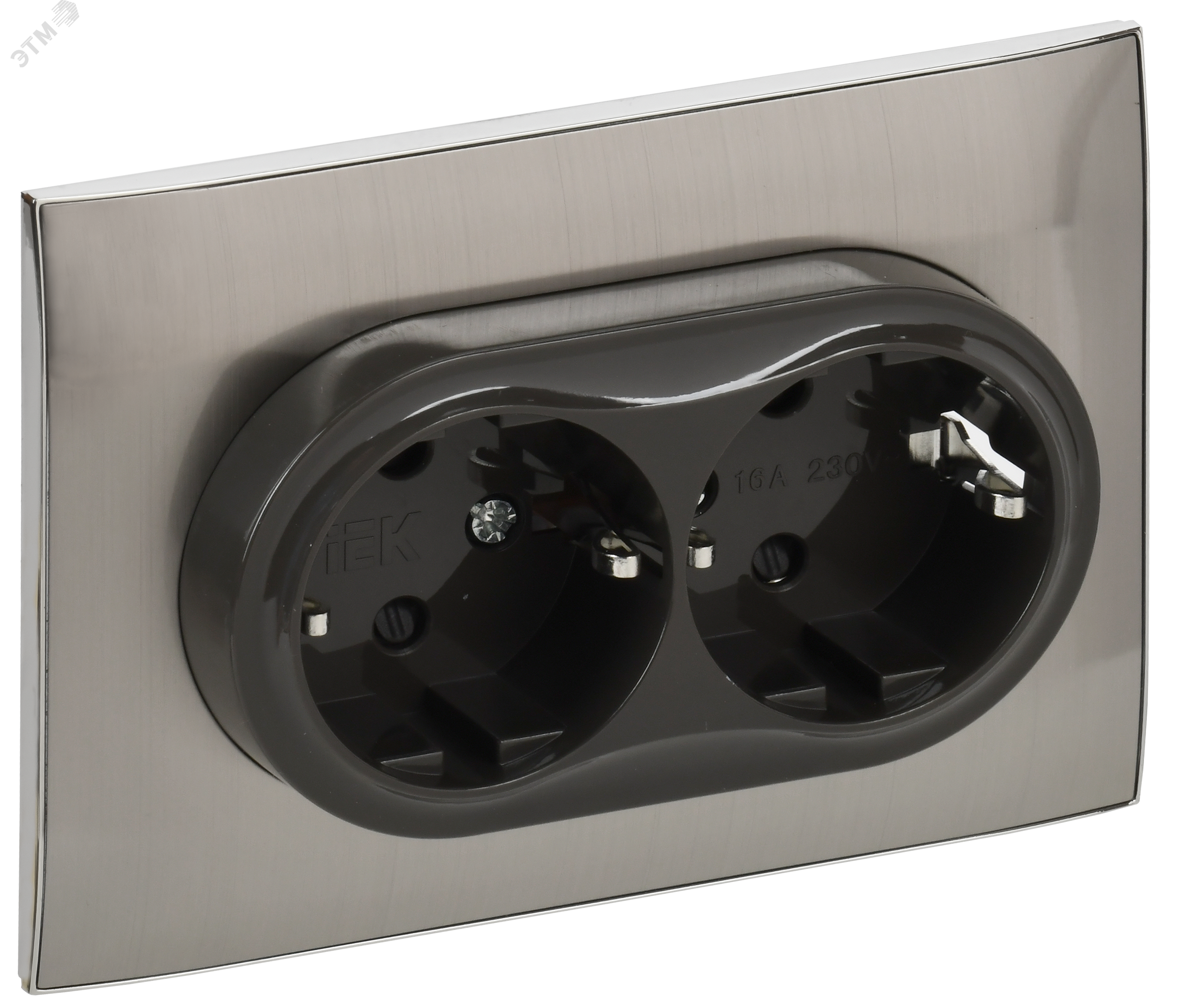 Изображение товара Розетка 2-местная с заземлением и защитными шторками SKANDY IEK