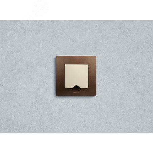 Вывод кабеля с зажимом для кабеля слоновая кость ETIKA - фото 2