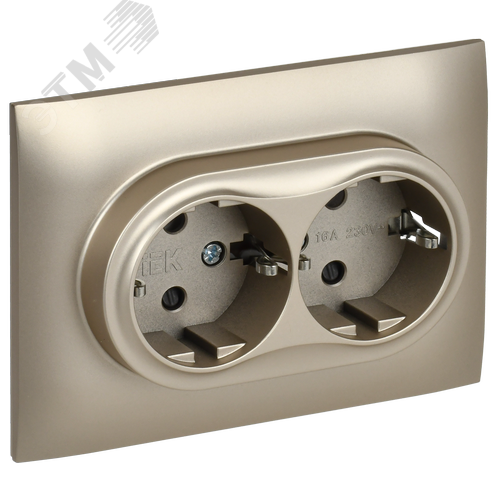SKANDY Розетка 2-местная с заземлением с защитными шторками 16А в сборе SK-R07Sh шампань IEK - фото 1