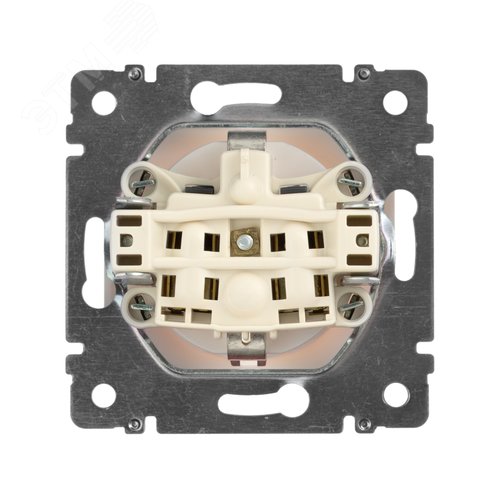 Розетка 1-местная с заземлением с защитными шторками 16А белый VALENA - фото 2