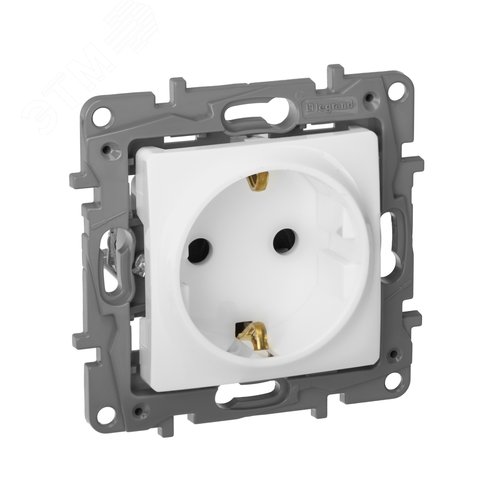 Розетка 1-местная с заземлением с защитными шторками 16А белый ETIKA - фото 1