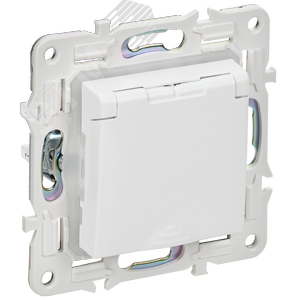 SKANDY Розетка 1-местная с заземлением с защитными шторками и крышкой 16А IP44 SK-R11W арктический белый IEK - фото 1