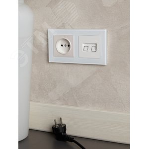 BRITE Рамка 2 поста РУ-2-2-БрБ стекло белый - фото 5