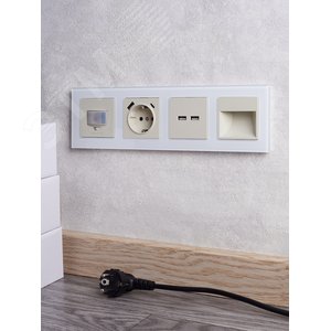 BRITE Рамка 4 поста РУ-4-2-БрБ стекло белый - фото 5