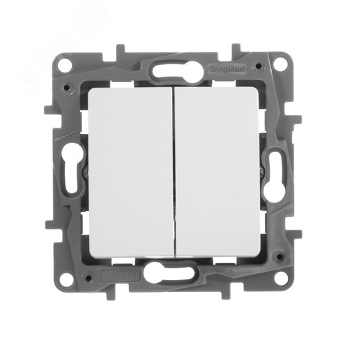 Выключатель 2-клавишный проходной 10А безвинтовое крепление белый ETIKA - фото 3