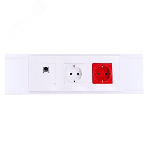 Розетка 1-местная с заземлением с защитными шторками 16А красный ETIKA - фото 3