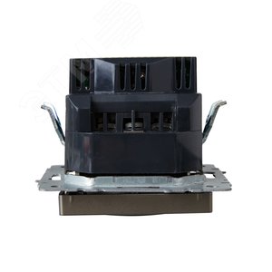 BRITE Розетка с заземлением с защитными шторками 16А с USB A+A 2,1А РЮш10-1-БрШ шампань - фото 5