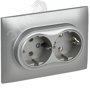 SKANDY Розетка 2-местная с заземлением без защитных шторок 16А в сборе SK-R08S серебряный IEK - фото 1