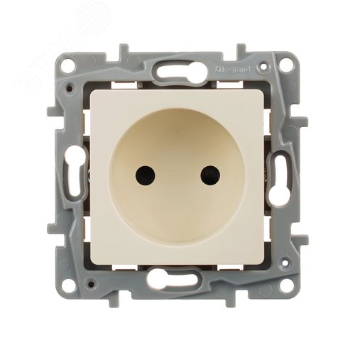 Розетка 1-местная без заземления с защитными шторками 16А слоновая кость ETIKA - фото 2