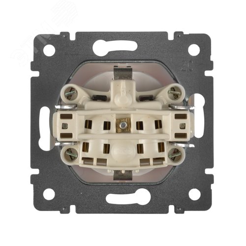 Розетка 1-местная с заземлением с защитными шторками и крышкой 16А IP20 белый VALENA - фото 5