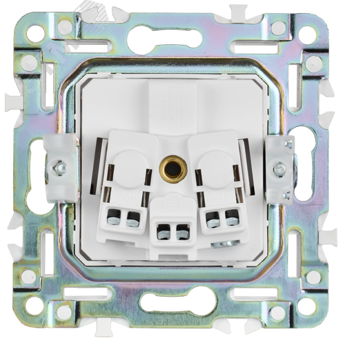 SKANDY Розетка с заземлением с защитными шторками 16А SK-R04Sa песочный IEK - фото 3