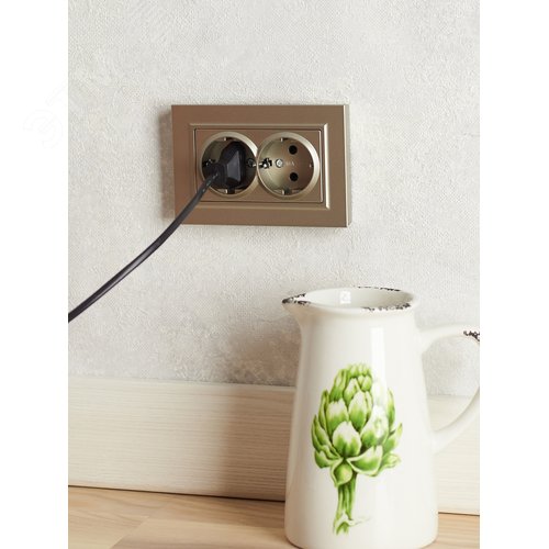 BRITE Розетка двойная с заземлением без защитных шторок 16А в сборе РС12-3-БрШ шампань - фото 5