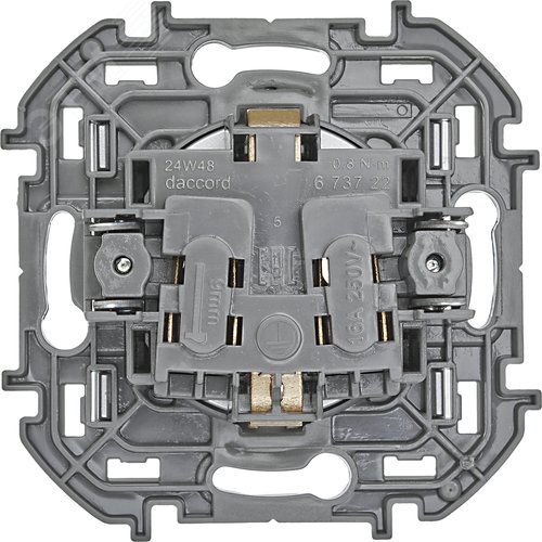 Розетка 1-местная с заземлением без защитных шторок 16А алюминий INSPIRIA - фото 6