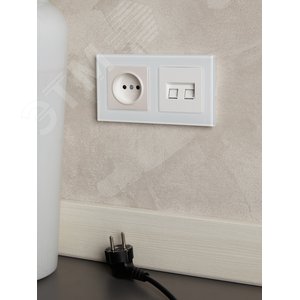 BRITE Рамка 2 поста РУ-2-2-Бр стекло белый матовый IEK - фото 5