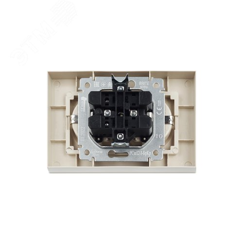 BRITE Розетка двойная с заземлением с защитными шторками 16А в сборе РСш12-3-БрКр бежевый - фото 6