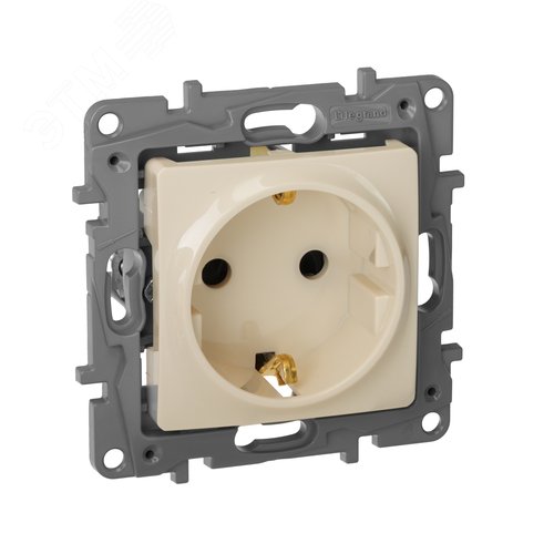 Изображение товара Розетка 1-местная с заземлением с защитными шторками 16А слоновая кость ETIKA (шт)