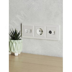 BRITE Рамка 3 поста РУ-3-БрЖ жемчуг - фото 6