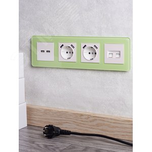 BRITE Розетка с заземлением с защитными шторками 16А с USB A+A 3,1А РЮш10-2-БрЖ жемчуг - фото 8