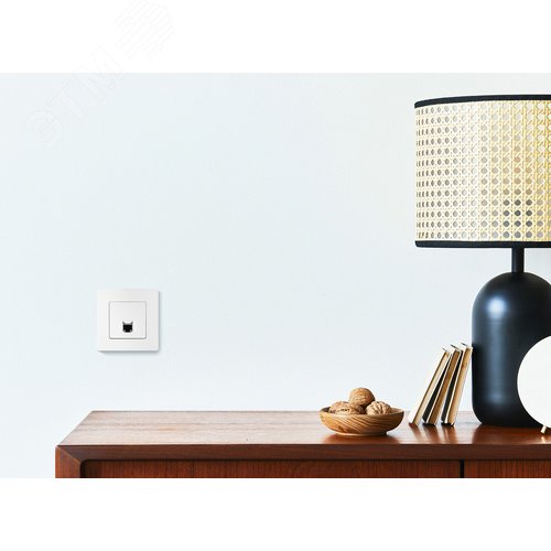 Розетка компьютерная RJ45 категория 5Е UTP белый ETIKA - фото 4