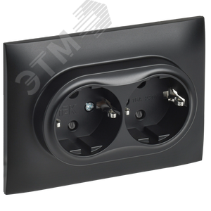 Изображение товара SKANDY Розетка 2-местная с заземлением с защитными шторками 16А в сборе SK-R07Bl черный IEK (шт)