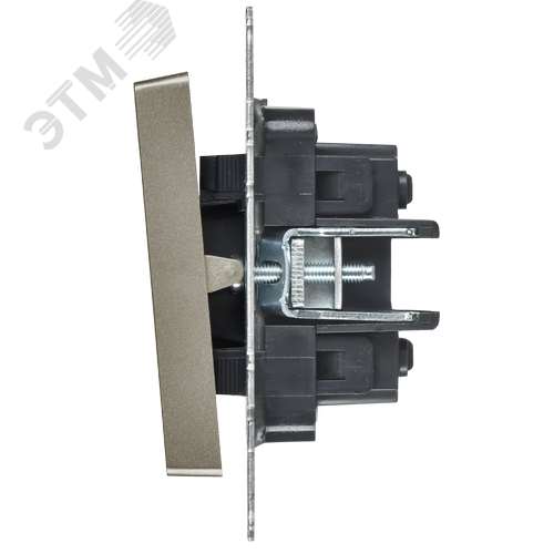 BRITE Выключатель 2-клавишный перекрестный 10А ВС10-2-3-БрШ шампань IEK - фото 3