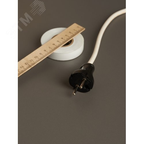 Вилка штепсельная черная 6 А - фото 6