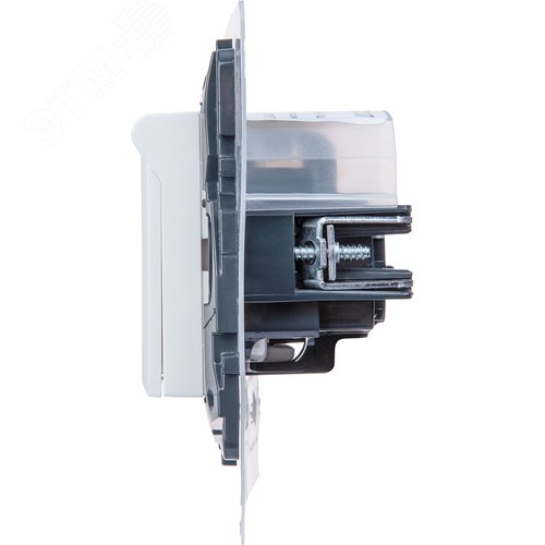 Розетка 1-местная с заземлением с защитными шторками и крышкой 16А IP44 белый ETIKA - фото 7