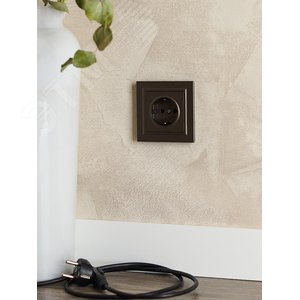 BRITE Розетка с заземлением без защитных шторок 16А РС11-1-0-БрТБ темная бронза - фото 8