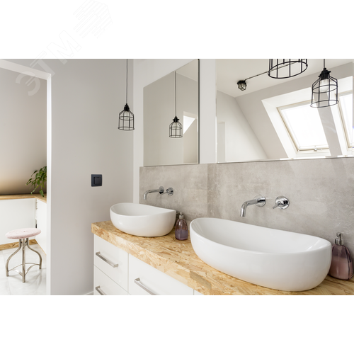 Розетка 1-местная с заземлением с защитными шторками и крышкой 16А IP44 антрацит ETIKA - фото 9