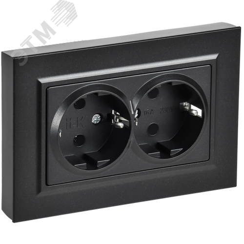 Изображение товара BRITE Розетка 2-местная с заземлением без защитных шторок плоская 16А в сборе РСПл12-3-БрЧ черный IEK (шт)